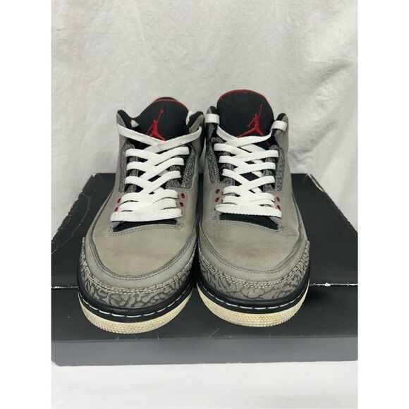 Size 11 - Jordan 3 Retro Stealth 2011 - Picture 3 of 8